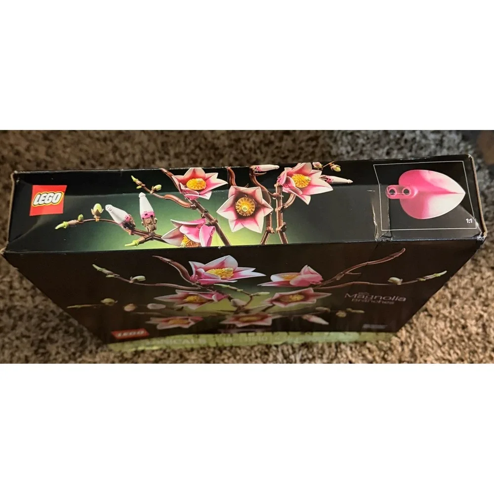 Lego-Botanicals Magnolia Branches Building Set (NWT) 11510